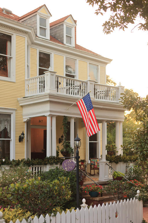 Azalea Inn And Villas Savannah Exterior photo