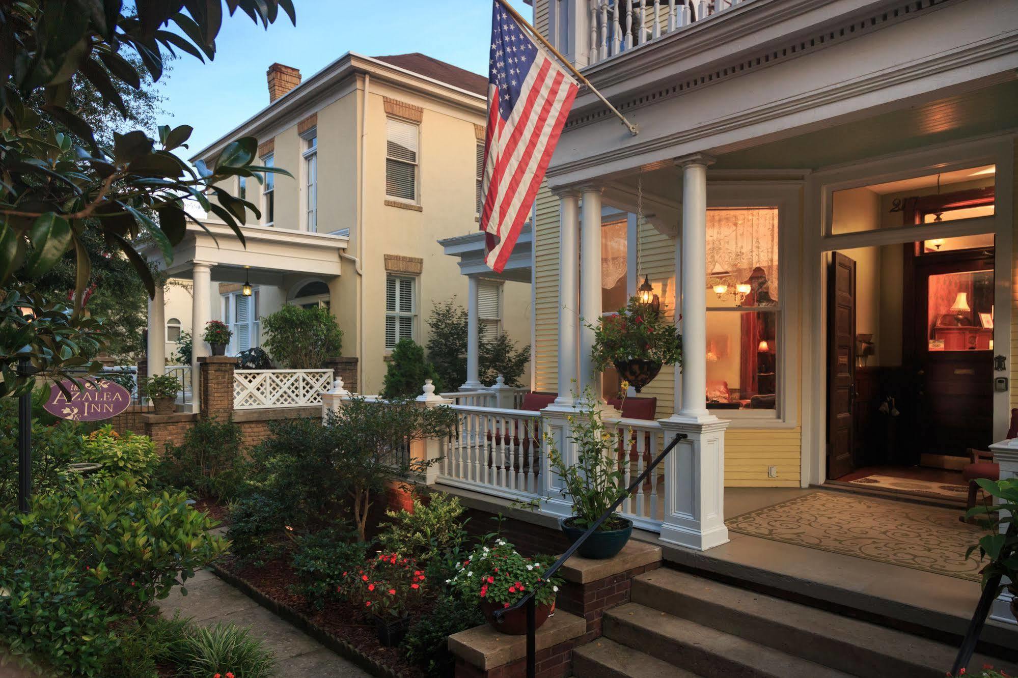 Azalea Inn And Villas Savannah Exterior photo
